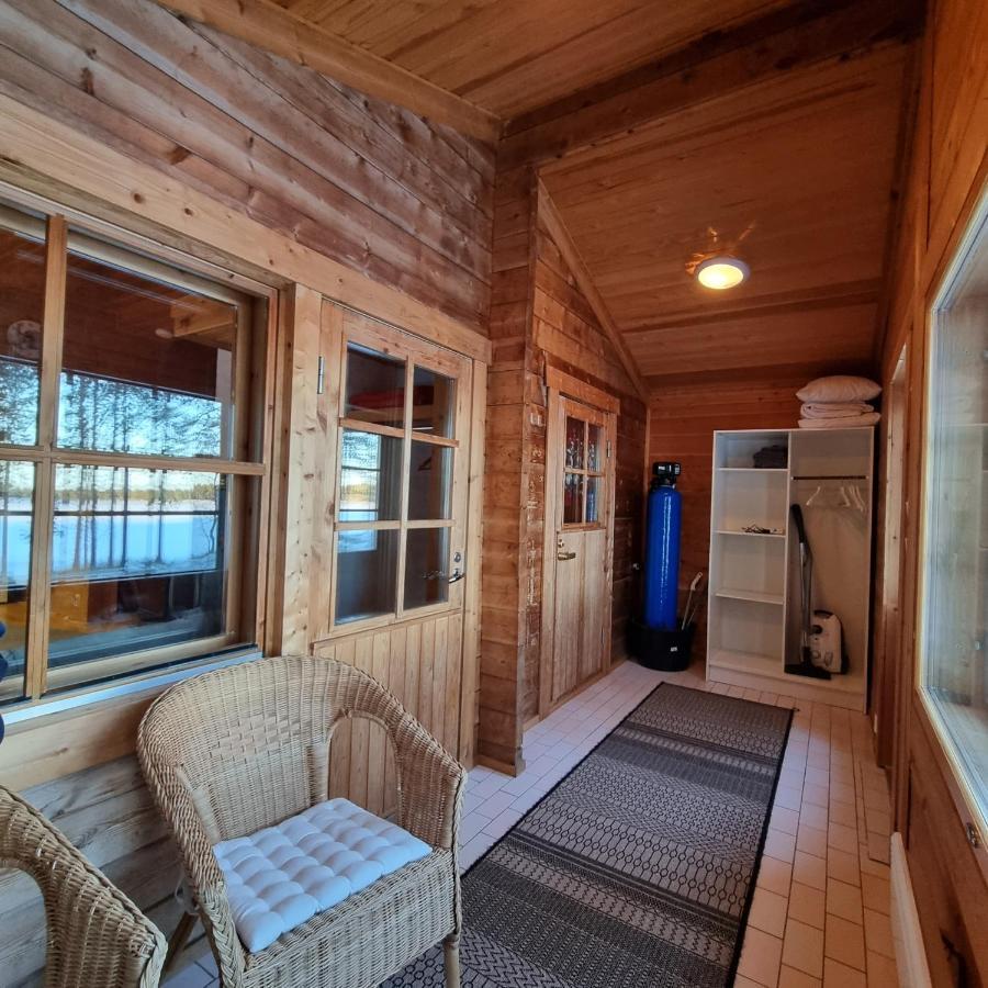 Revontulen Tupa Holiday home Kaamanen